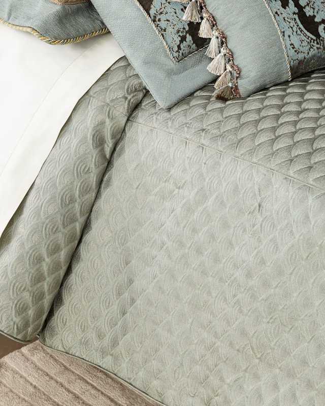 Seashell 3-Piece Queen Coverlet Set